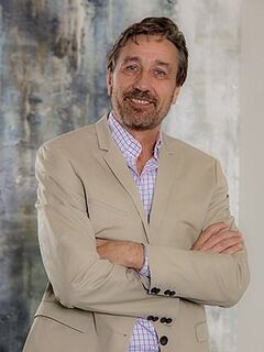 Steve Holmes